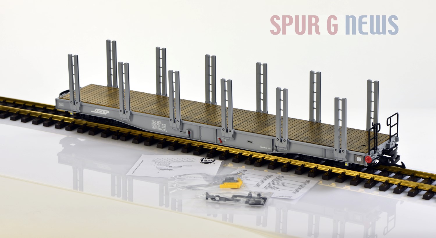 Diese Rungenwagen der Gattung Sp-w wurden nun mit neuen Betriebsnummern (8277 und 8357)  versehen. Ein Wagen Nr. 40921-01 (Betriebsnr.: Sp-w 8277) ist mit einfachen Rungen und der Wagen Nr. 40921-02 (Betriebsnr. Sp-w 8357) mit Doppelrungen ausgestattet. Diese Wagen der Gattung Sp-w wurden vorrangig zum Holztransport eingesetzt und waren in groer Stckzahl bei der RhB vorhanden. 