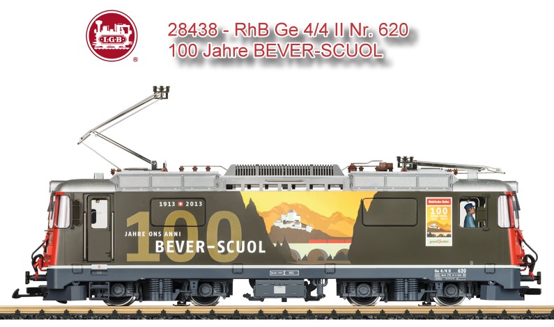 Elektrolokomotive Ge 4/4 II Nr. 620 der Rhtischen Bahn, in der Gestaltung der Jubilumslok zum 100-jhrigen Jubilum Bahnlinie BeverScuol. Das Modell wird nur einmalig gefertigt. Umfangreiche Ausstattung. Ausgerstet mit einem mfx/DCC-Sounddecoder mit vielen Soundfunktionen wie z.B. Gerusch der Fahrmotoren, Zugansage, Bahnhofsansage, Kompressor, Pfeife, Lfter, Bremsenquietschen usw. Dreilicht-Spitzensignal mit der Fahrtrichtung wechselnd. Mit der Fahrtrichtung elektrisch heb- und senkbare Stromabnehmer. Weiterhin Fhrerstandsbeleuchtung, Mehrzwecksteckdosen, Haftreifen, Fhrerstandstren zum ffnen. Ausserdem ausgestattet mit 2 zugkrftigen Bhler-Motoren, welche alle Radstze antreiben. Neu sind bndig eingesetzte Fenster im Fhrerstand und Maschinenraum, angesetzter Rckspiegel rechts, Steckdosen an der Front und Antennen auf dem Dach. Aufwendige originalgetreue Lackierung und Beschriftung. Lnge ber Puffer 57 cm