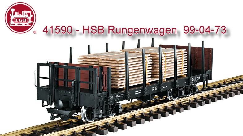 Modell eines vierachsigen Rungenwagens mit Bremserbhne. Neue Stirnwnde mit Bretterstruktur, einzeln eingesetzte Rungen. Vorbildgetreue Farbgebung und Beschriftung als Museumswagen der HSB / DR in Epoche VI. Beladen mit einem Stapel Bretter. Metallradstze. Lnge ber Puffer 41,5 cm.