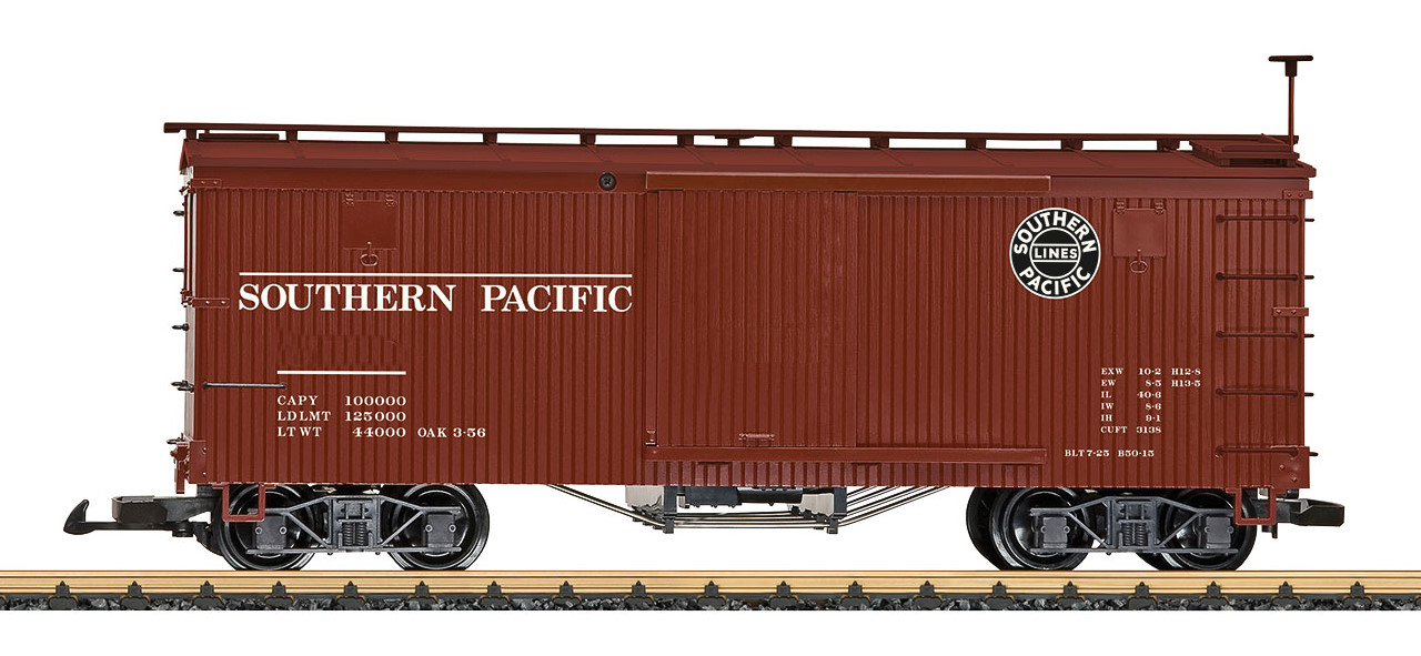 L48672 - Southern Pacific Railroad Box Car, Modell eines gedeckten Gterwagens der SP (Southern Pacific Railroad). Originalgetreue Farbgebung und Beschriftung der Epoche III.