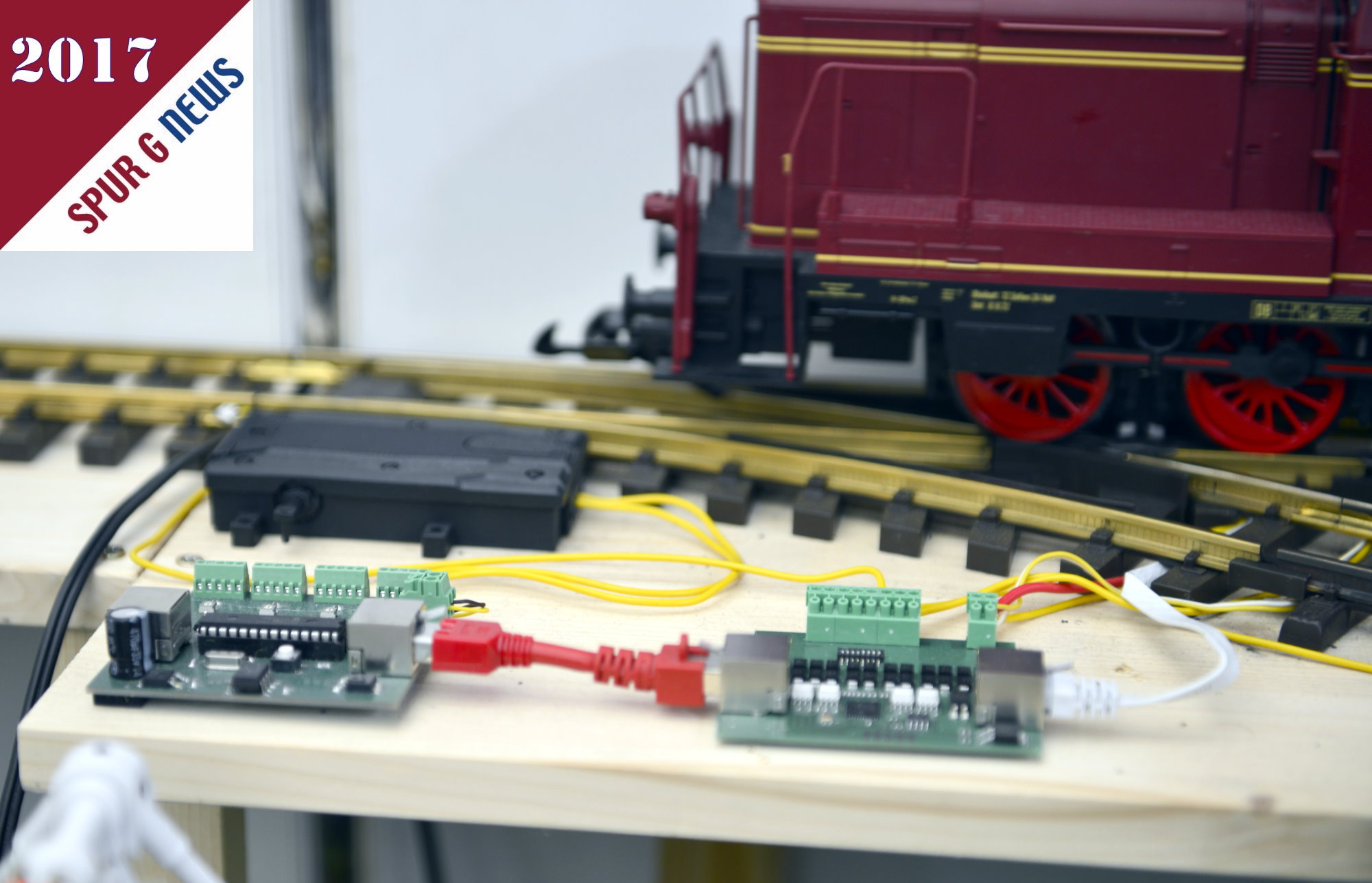 Darf es etwas Electronic sein? bogobit produziert Bremsmodule und Signalsteuerungen fr die digitale Welt der Eisenbahn.  Auf dem Messestand hat uns der Inhaber informiert, dass auch fr eine digitale Pendelautomatik ein Baustein entwickelt wird der die Grobahnen bis 5 Ampere versorgen kann. Wir berichten in einer unserer nchsten Ausgabe darber. 