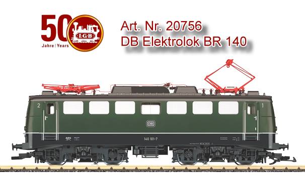 Modell einer Elektrolok der Baureihe 140 der Deutschen Bundesbahn. Vorbildgerechte Farbgebung und Beschriftung der Epoche IV. Beide Drehgestelle von je einem leistungsstarken kugelgelagerten Motor angetrieben. Eingebauter mfx/DCC-Decoder mit vielen Licht- und Soundfunktionen. Eingesetzte Fenster, Haftreifen. Lnge ber Puffer 60 cm.