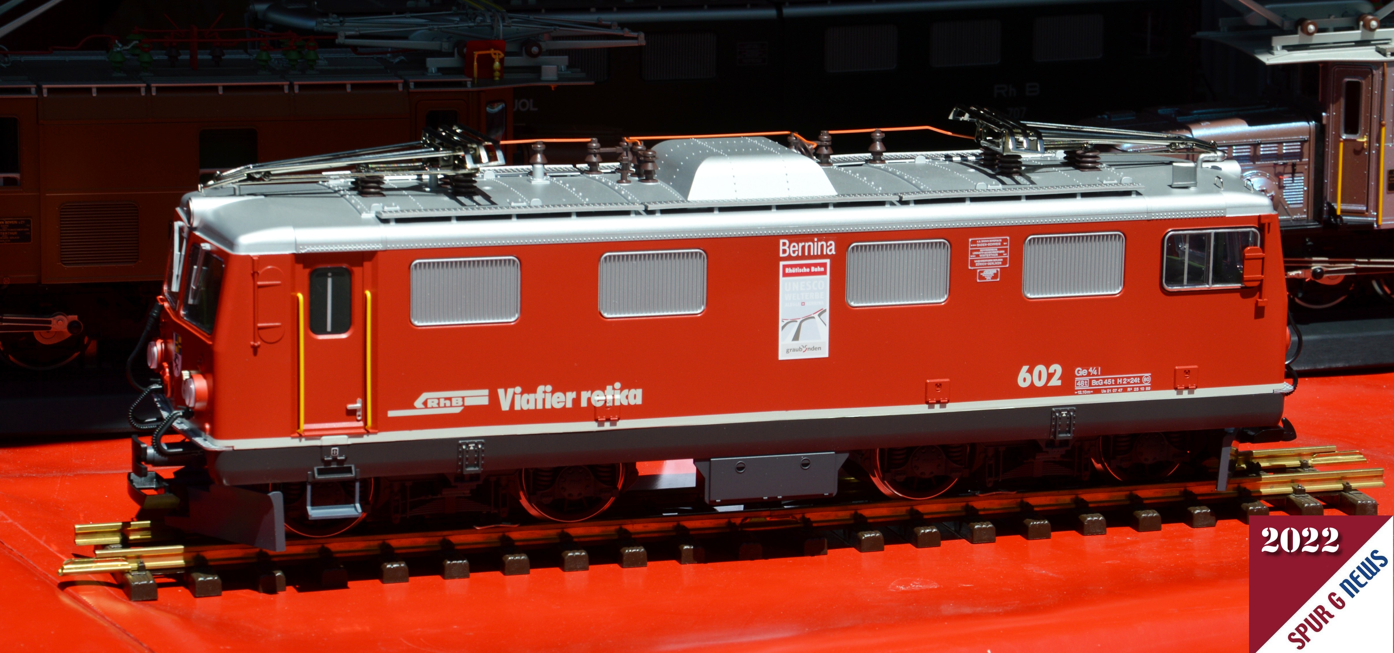 Erstmodell der Ge 4/4 I - Bernina - von LGB beim RhB Bahnfestival 2022 in Landquart. Seitenansicht
