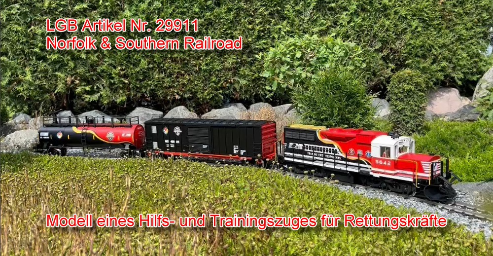 Danke an Hendrik Hauschild und LGB fr die Vorfhrung des neuen Norfolk & Southern Railroad Hilfszuges - USA. Mit Funktion der Wasserspritze auf dem Tankwagen. 