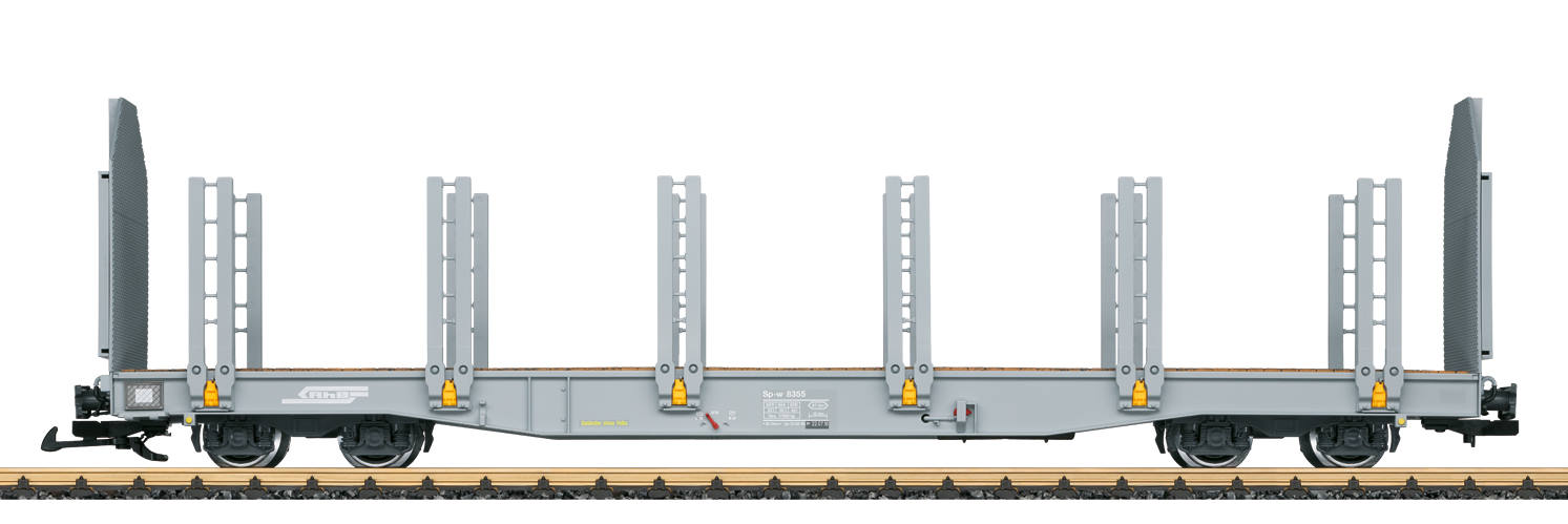 44925 - RhB Doppelrungenwagen, Diese Flachwagen mit den schweren Doppelrungen sind ein gewohntes Bild in den Gterzgen der Rhtischen Bahn, mit ihnen werden vor allem schwere Ladungen wie Holzstmme, Stahltrger oder Rohre befrdert. Die in den 90er-Jahren gebauten Wagen haben eine Lnge ber Puffer von 16,54 Meter, wiegen leer 17,6 Tonnen und knnen  je nach Zugart  mit 22 bis 42 Tonnen beladen werden. Fr spezielle Flle gibt es separate Stirnwnde, die in die Rungenhalterungen an den Pufferbohlen eingesteckt werden knnen und die Ladung nach vorne und nach hinten absichern. Sehr oft wird das bei der Verladung von Rohren mit hohem Gewicht und groem Durchmesser gemacht. Modell eines Doppelrungenwagens der Bauart Sp-w der RhB. Originalgetreue Farbgebung und Beschriftung der Epoche VI. Hohe Stirnwnde, die beim Vorbild der Ladungssicherung dienen. Ohne Bremserbhne, mit seitlich angebrachtem Handbremsrad. Lnge ber Puffer 66 cm.