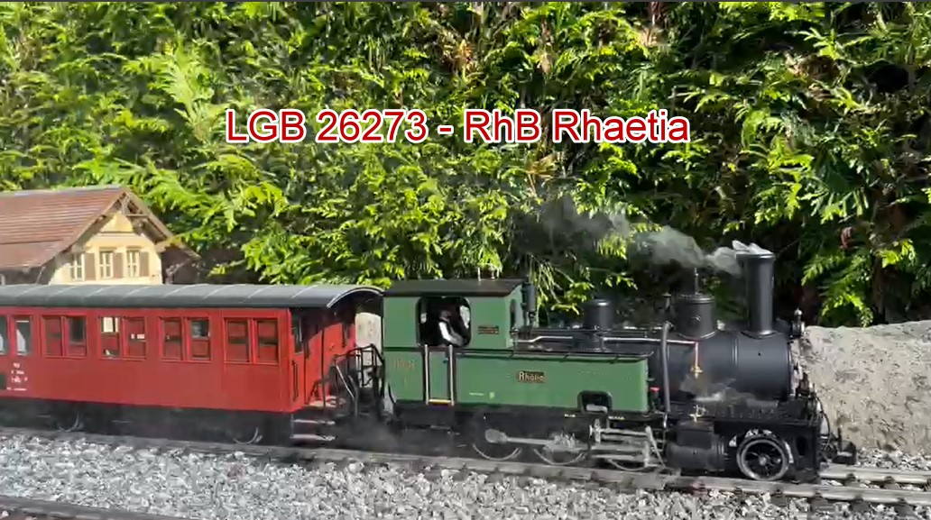 Danke an Hendrik Hauschild und LGB fr die Vorfhrung im Garten den neuen Metalllok LGB 26273 - RhB Rhaetia. 