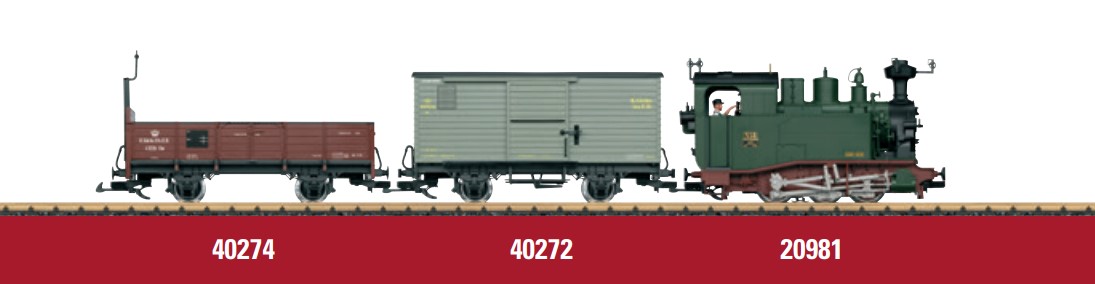 Ab den 1880er-Jahren wurden bei der K. Sächs. Sts. E.B. die bekannten 2-achsigen Güterwagen für Schmalspurbahnen in Serie gebaut – es gab sie in verschiedenen Ausführungen, sowohl als gedeckte als auch als offene Wagen. Gegen Ende des 19. Jahrhunderts wurden die Pläne überarbeitet, unter anderem wurde der Achsabstand von 3.800 mm auf 3.000 mm verringert, was den Laufeigenschaften in engen Gleisbögen zugutekam. Die 6½ Meter langen und knapp 3 Tonnen schweren Wagen ermöglichten eine Zuladung von rund 5 Tonnen, was dem damaligen Stand der Technik entsprach. Doch bereits kurze Zeit später folgten die ersten 4-achsigen Güterwagen, so dass die alten Zweiachser sehr schnell in niedere Dienste abwanderten oder ausgemustert wurden. Dennoch blieben einige erhalten, so auch der gedeckte Wagen 1855 K, der sich heute wieder im grauen Anstrich des frühen 20. Jahrhunderts zeigt, oder der offene Wagen 4122 im braunen Anstrich ab 1909. Beide Wagen sind heute mustergültig restauriert in Radebeul vorhanden.