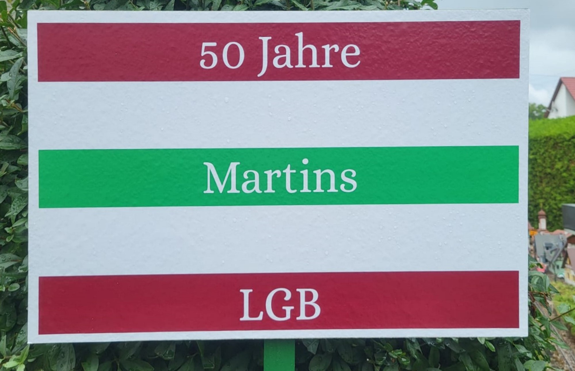 Erstmal Dankeschn fr die Einladung zur Jubilumsveranstaltung bei Martin zum 50jhrigen Jubilum. Leider konnte ich von den Spur G News und dem Spur G Magazin nicht persnlich am 27. Juli 2025 teilnehmen. 