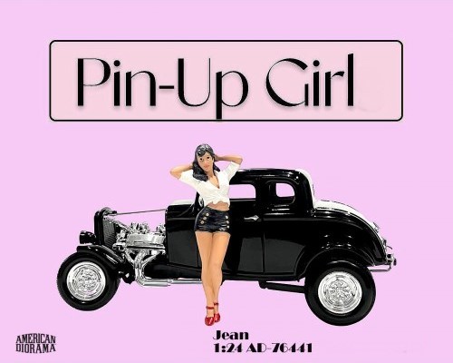 PIN-Up Girl - Jean - , Art. Nr. 76441, Schwarzer Minirock, knappe Bluse und die Hnde in die schwarzen Haare hinter den Kopf gelegt. Dazu noch ein Knie etwas nach vorne und schon passt die Pin-Up Pose. 