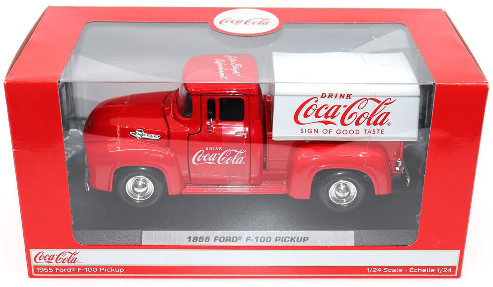 Ein weiteres Modell mit der CocaCola Werbung ist ein Ford F150 Pick up aus dem Baujahr 1853-1956.  Dieses Modell aus der Generation 2 zeichnet sich mit einem wesentlich breiteren Khlergrill, in dem die Scheinwerfer integriert sind, aus. Markant auch die breiten Heckkotflgel. Die Ladeflche ist mit einer weien Plane und dem Coca Cola Logo abgedeckt. 