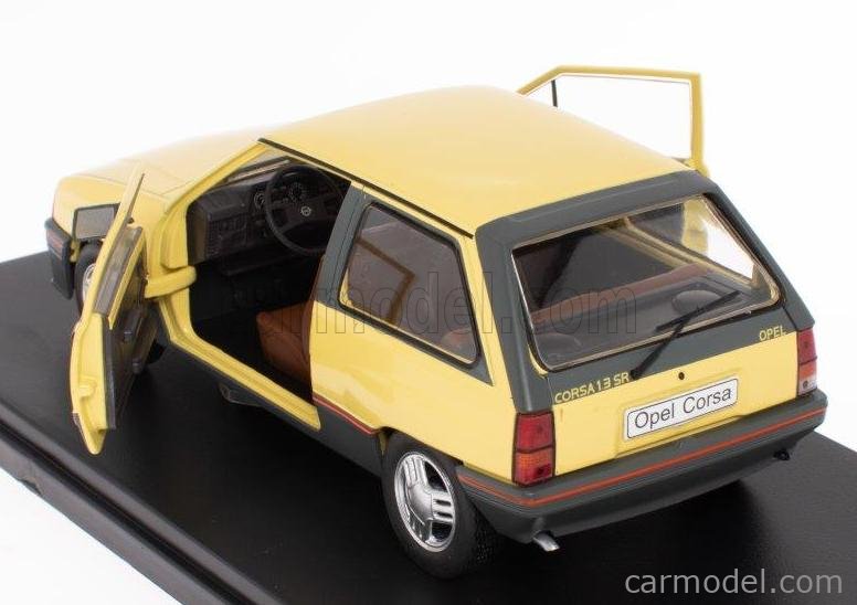 1/24 EDICOLA, OPEL - CORSA 1.3 SR 1983, CAR166832, AB24P017 - HACHETTE-OPEL-COLLECTION