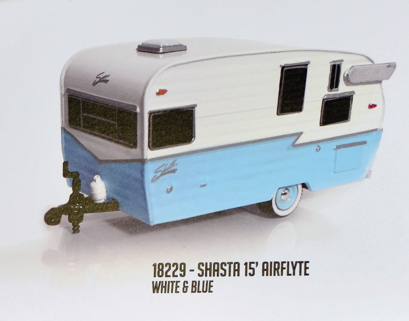 Wohnwagen von Greenlight - Shasta Airflyte - weiss/blau 1961 - Fertigmodell in Metall-Kunststoff von Greenlight