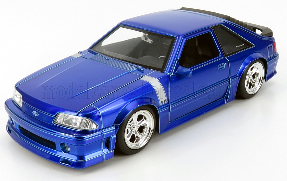 Ford USA - Mustang GT Coupe Custom Tuning aus dem Jahre 1989 in Blau. 