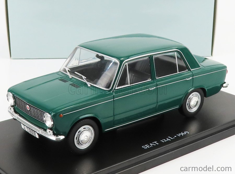 FIAT (Seat) 125 L - 1969 in grn - Epoche III, Mastab 1:24 von EDICOLA