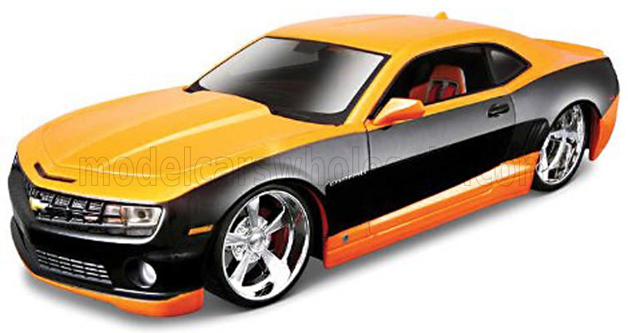 Chevrolet - Camaro SS Courpe Custom 2010  in Orange - schwarz - Maisto 39292 - Bausatz 