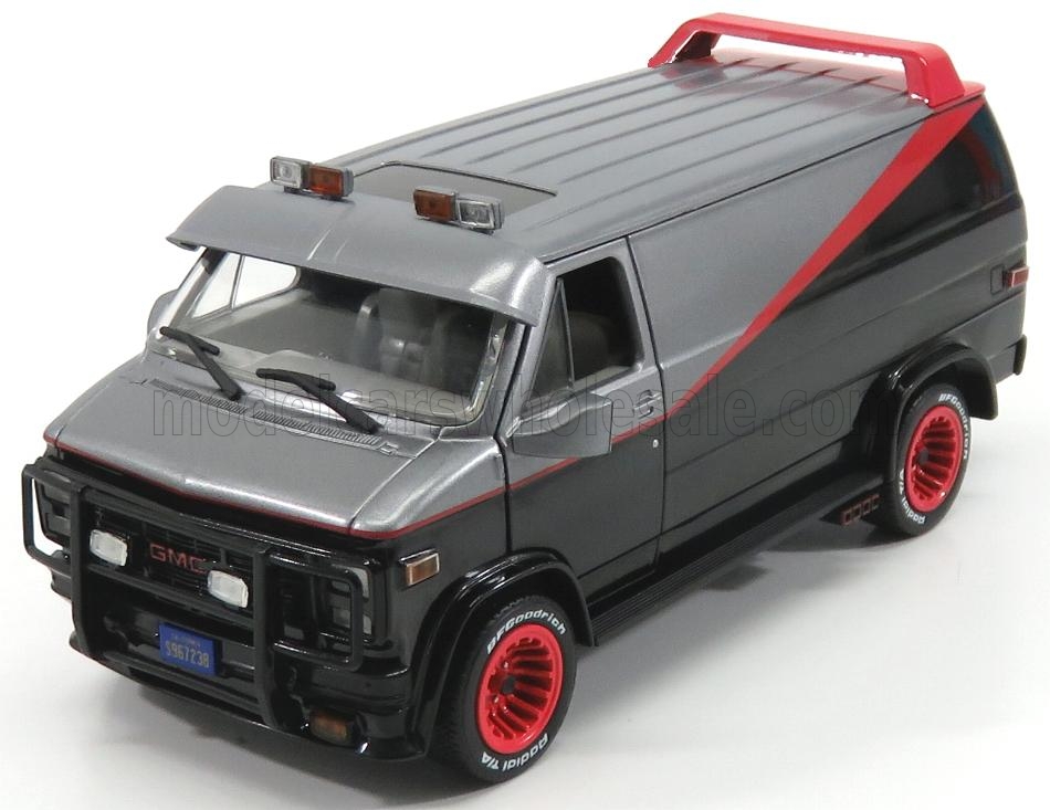 Wer kennt die Serie "Das A-Team" aus dem Jahre 1983 nicht? Hier ist das Modell des legendren GMC Vandura Einsatzfahrzeug des A-Teams als Modell in 1:24 nun zu haben. 