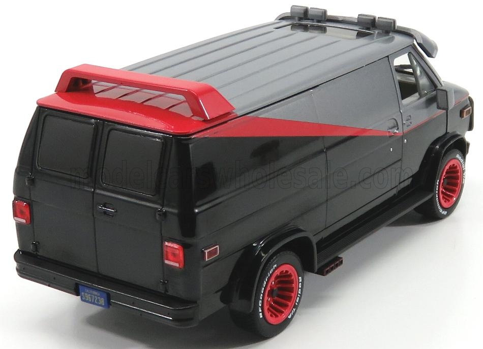 Wer kennt die Serie "Das A-Team" aus dem Jahre 1983 nicht? Hier ist das Modell des legendren GMC Vandura Einsatzfahrzeug des A-Teams als Modell in 1:24 nun zu haben. 