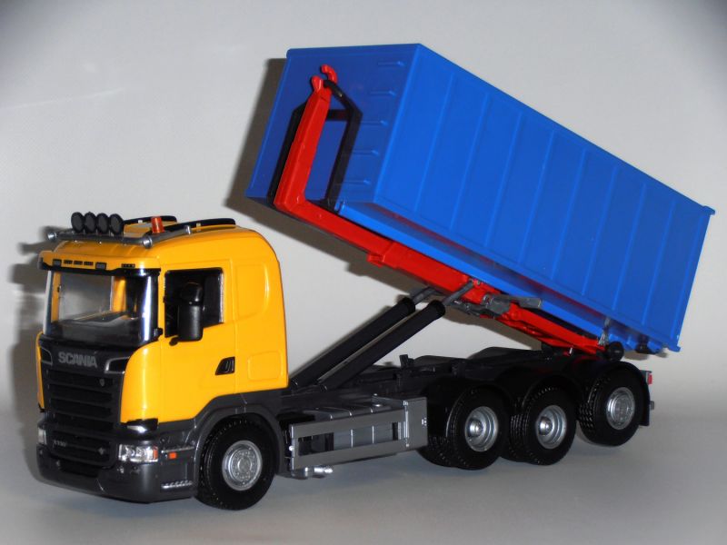 Bild von www.lkwmodelle.de - Scania LKW der Firma EMEK - Vetrieb durch GMTS Brinkmeier GmbH. 