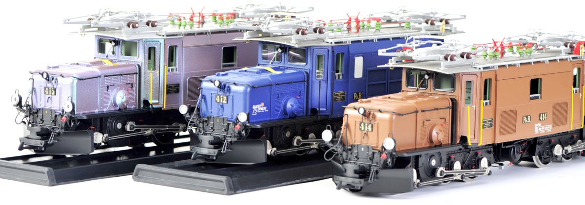 Erst waren es drei Metallmodelle von LGB der RhB Lokomotive Ge 6/6 I auch Krokodil genannt. Nun sind es 4 Metallmodelle. Hinzugekommen ist die Artikelnummer 26603 das "blanke" Krokodil in der Technoausstattung! 