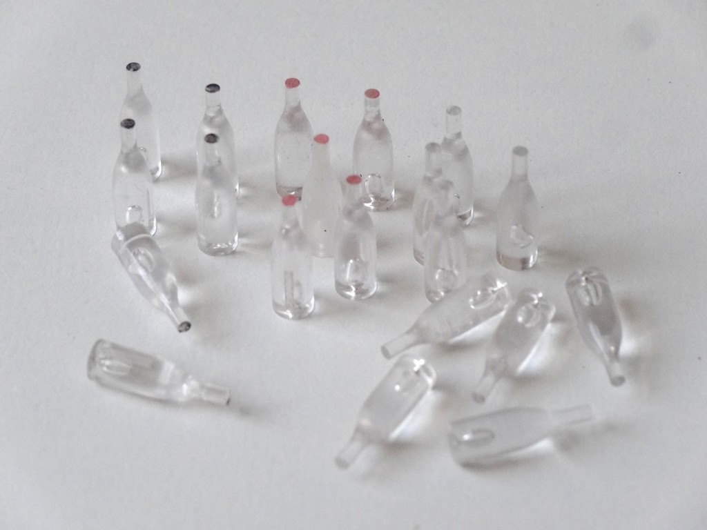 Die Einzelflaschen sind auch in der Farbe transparent lieferbar! 