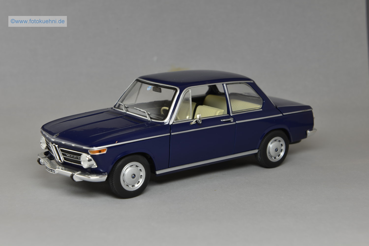 BMW 1600 - Modellauto fr die Gartenbahn, Mastab 1:24