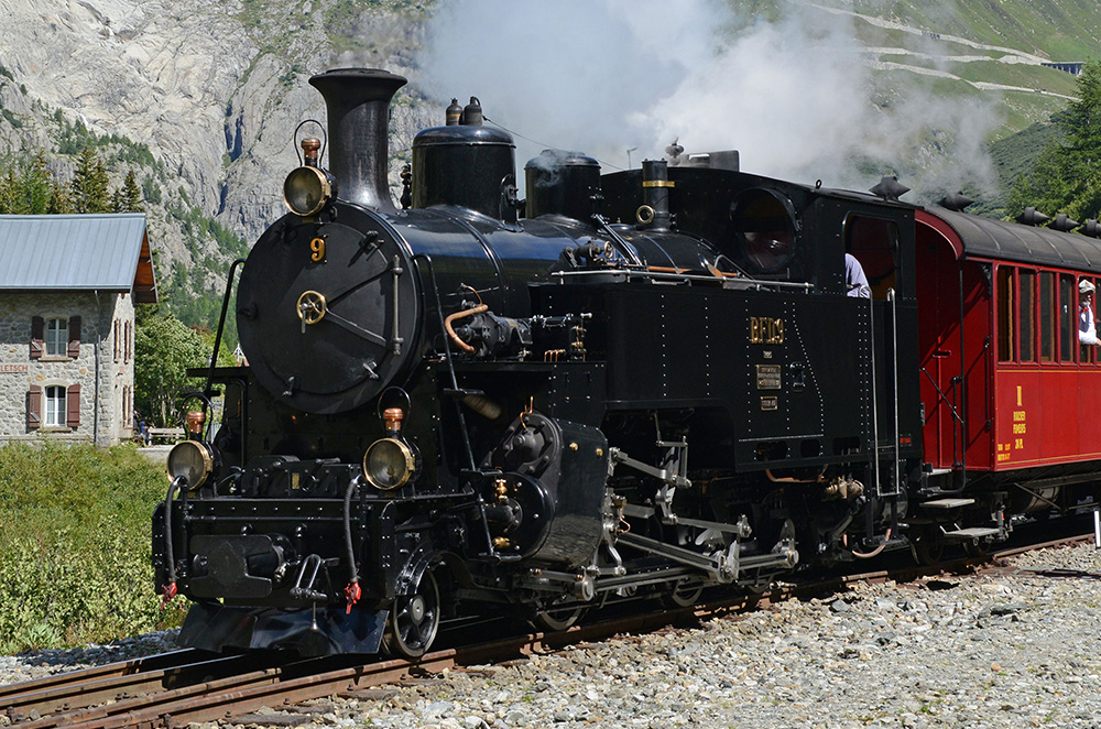 Originalfoto einer HG 3/4 - Zahnraddampflok der BFD - Brig - Furka - Disentis Bahn Nr. 9 - Neuheit 2017 von KISS-Modellbahnen 