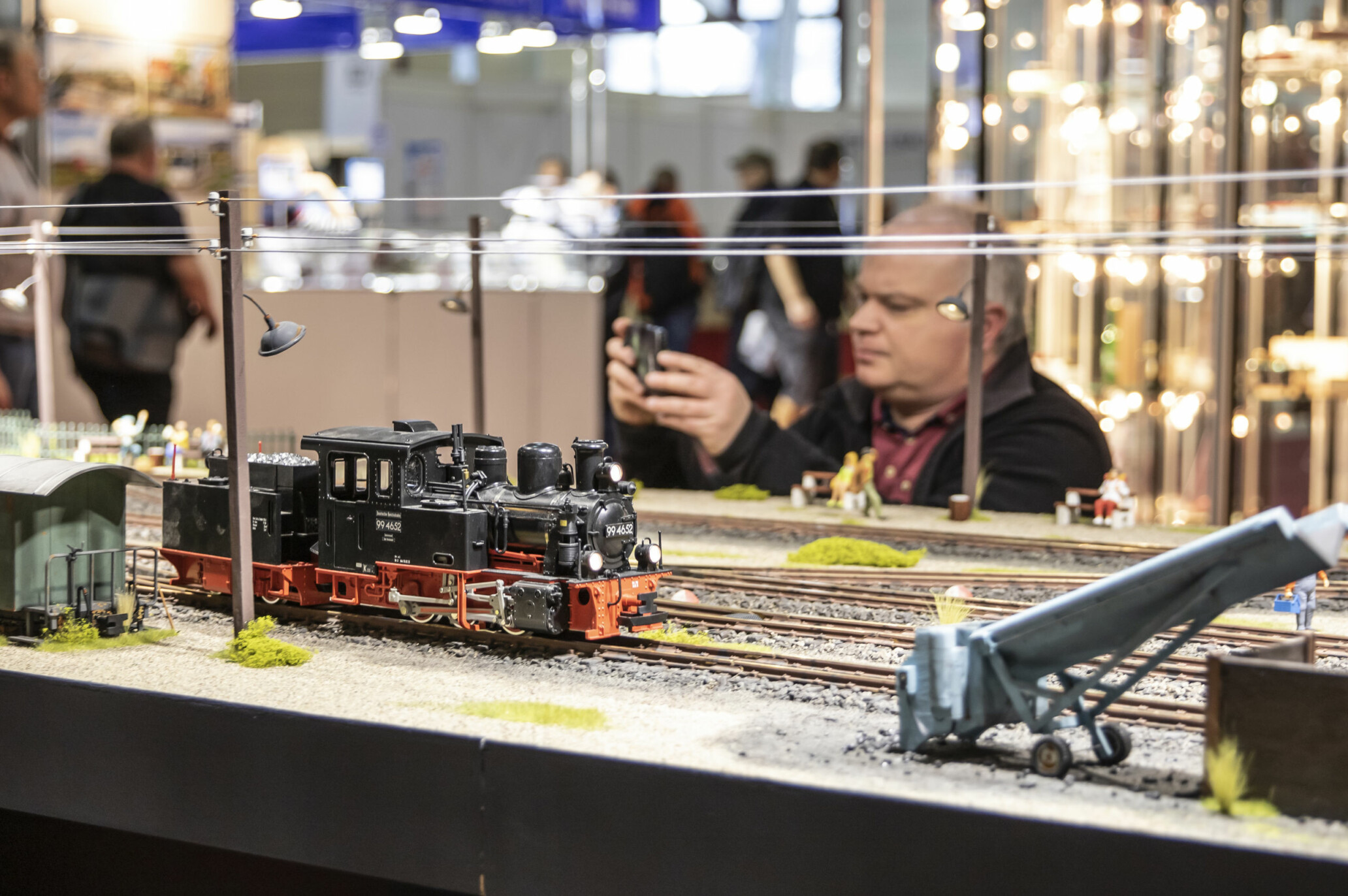 Auch für die Gartenbahn sind von LGB und den Freunden der LGB Norddeutschland wieder Schauanlagen zu sehen. PIKO ist diesmal nicht vor Ort.