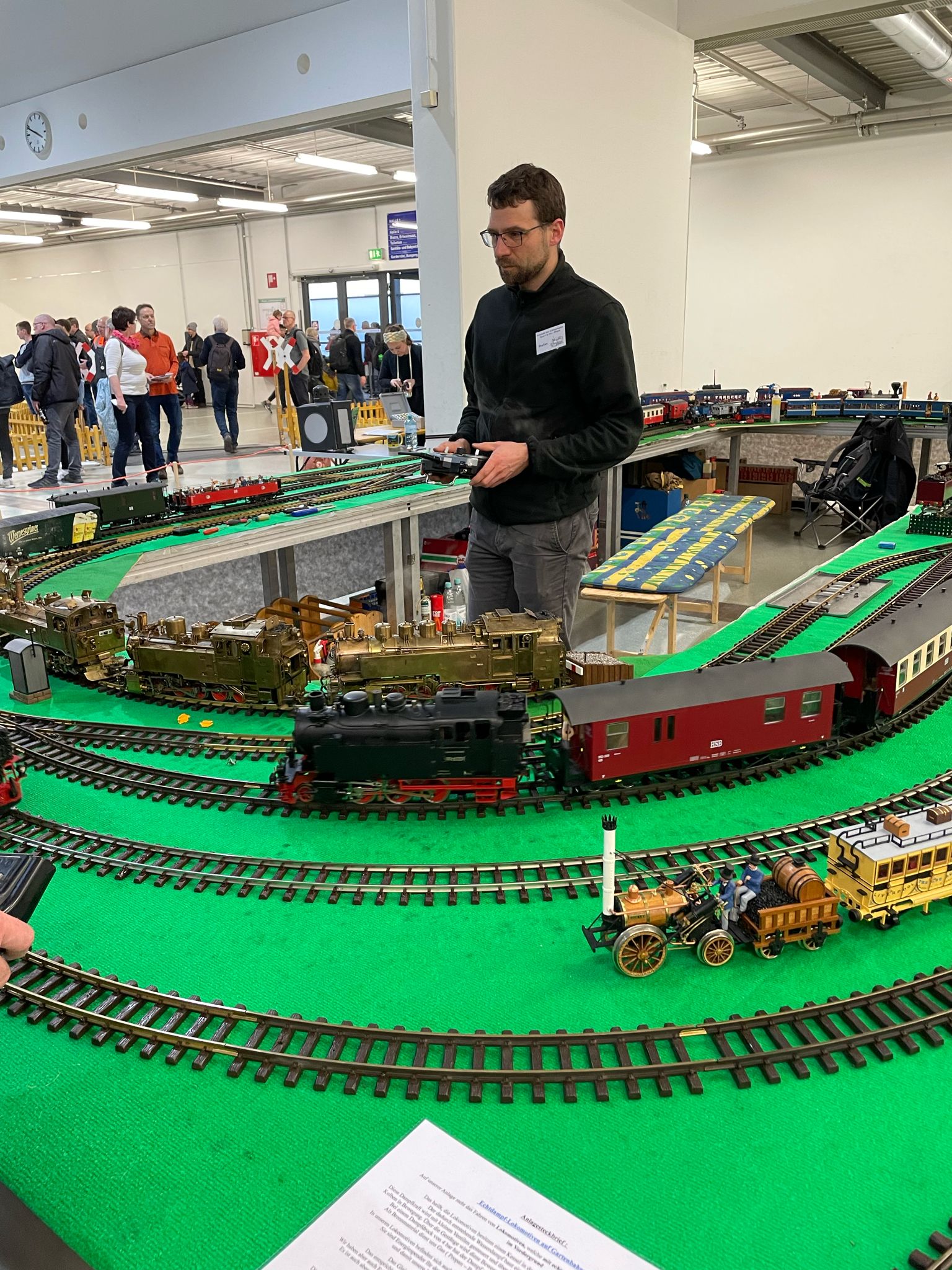 Livesteam - Lokomotiven.  Vorfhrung von verschiedenen Modellen. 