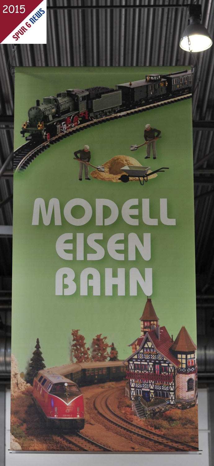 Seit lngerem ist bei der Modellbahn, nicht nur fr die Jugend, eine attraktive Steuerung durch Smartphone, Tablett-PC oder Notebook im Kommen, also voll im Trend. Wir von den Spur G News und vom Spur G Magazin berichten ja seit lngerem hierber. Auch wer die Eisenbahn mit einem Navigator fhrt liegt auf der Hhe der technischen Machbarkeiten. Kabel gibt es nur noch zwischen Gleis und Stromversorgung gepaart mit einem Steuergert (Zentrale) und einem Funksender bzw. Router fr die digitale Datenbertragung. Ob dann mit Motorola, DCC oder MfX gefahren wird soll jeder selbst auf der Messe ausprobieren.  