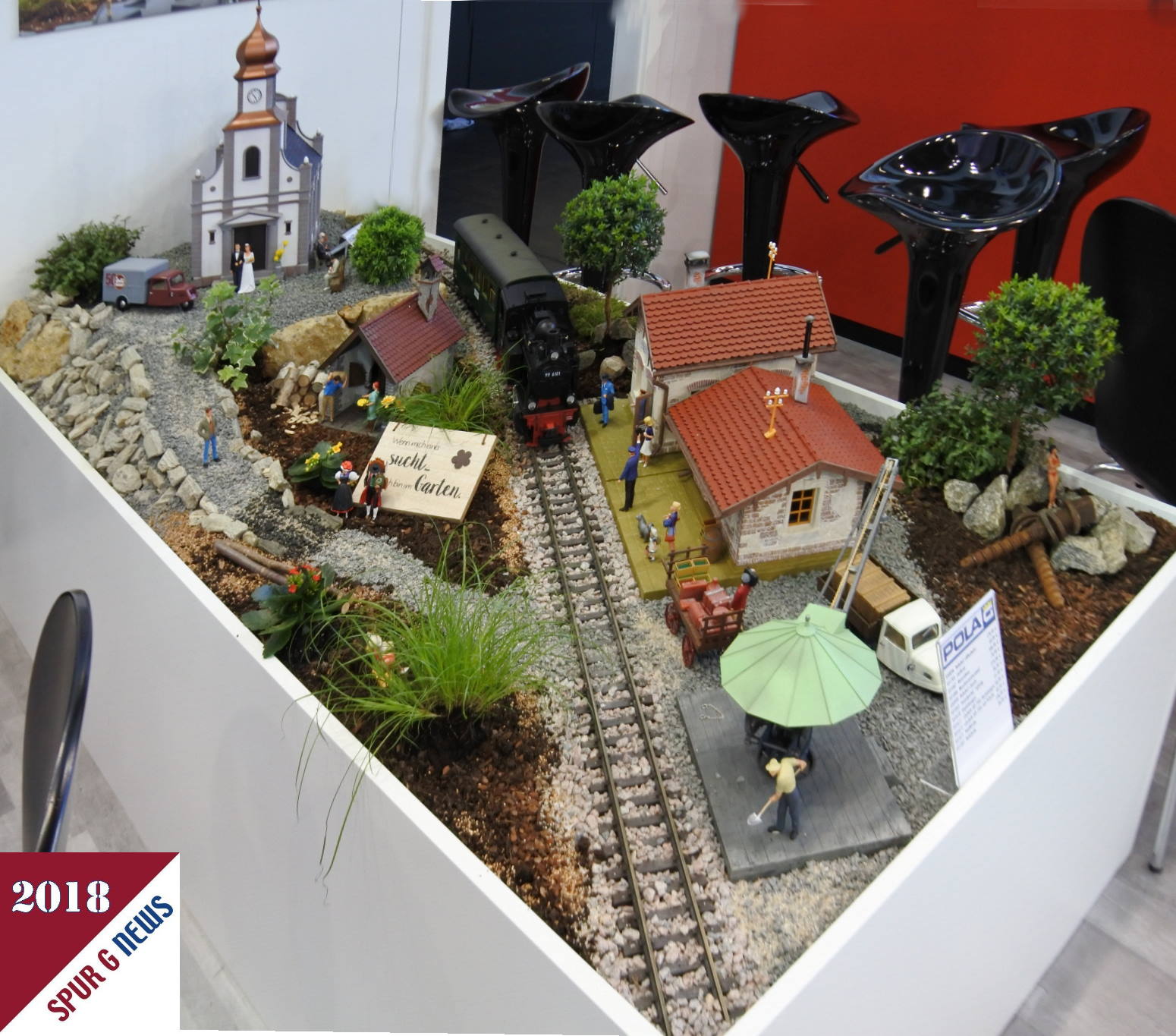 Die Neuheiten von Faller / POLA sind zum einen bereits Online und zum anderen auf der Spielwarenmesse im POLA/Faller stand auf einem kleinen Diorama zu sehen.