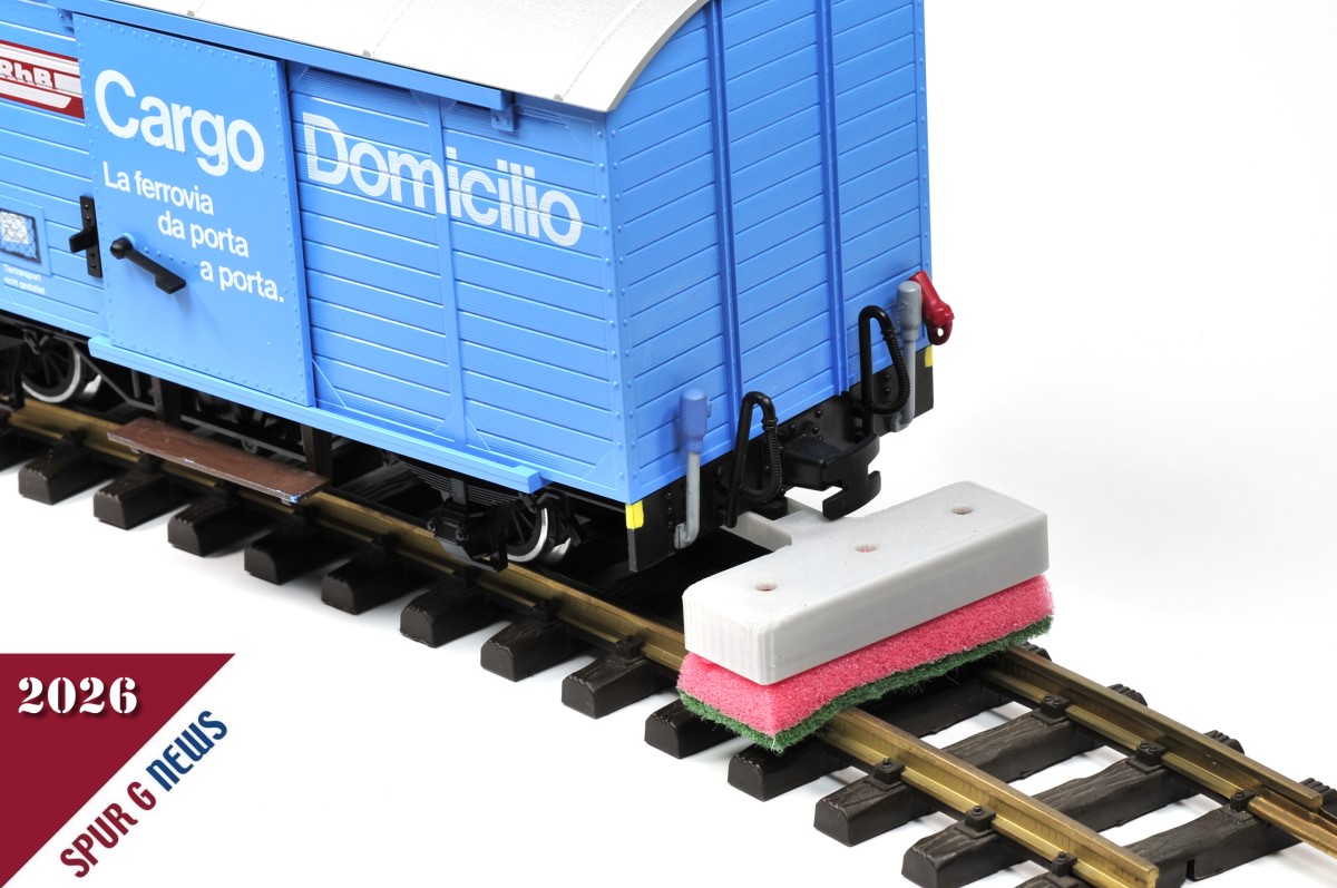 Fr�hjahrszeit ist  Reinigungszeit auf der Gartenbahn!  