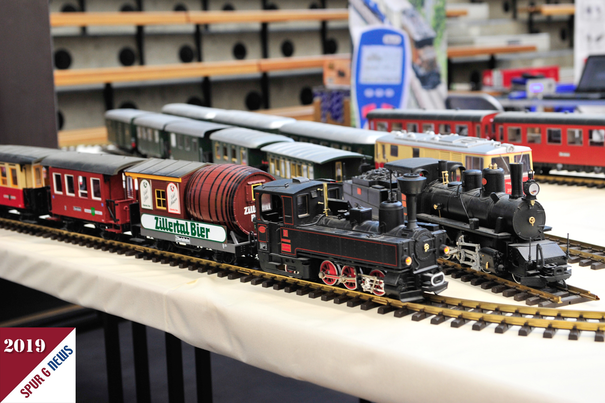 Auf dem Ausstellungstand der Pinzgauer- und Zillertaler Bahnen aus Österreich waren LGB Loks und Wagen sowie Eigenbauten, ebenfalls Loks und Wagons zu sehen. Kommen Sie doch am dritten, zugleich auch letzten Tag in die EWS Arena uns sehen sich diese einmaligen Stücke aus der Nähe an.