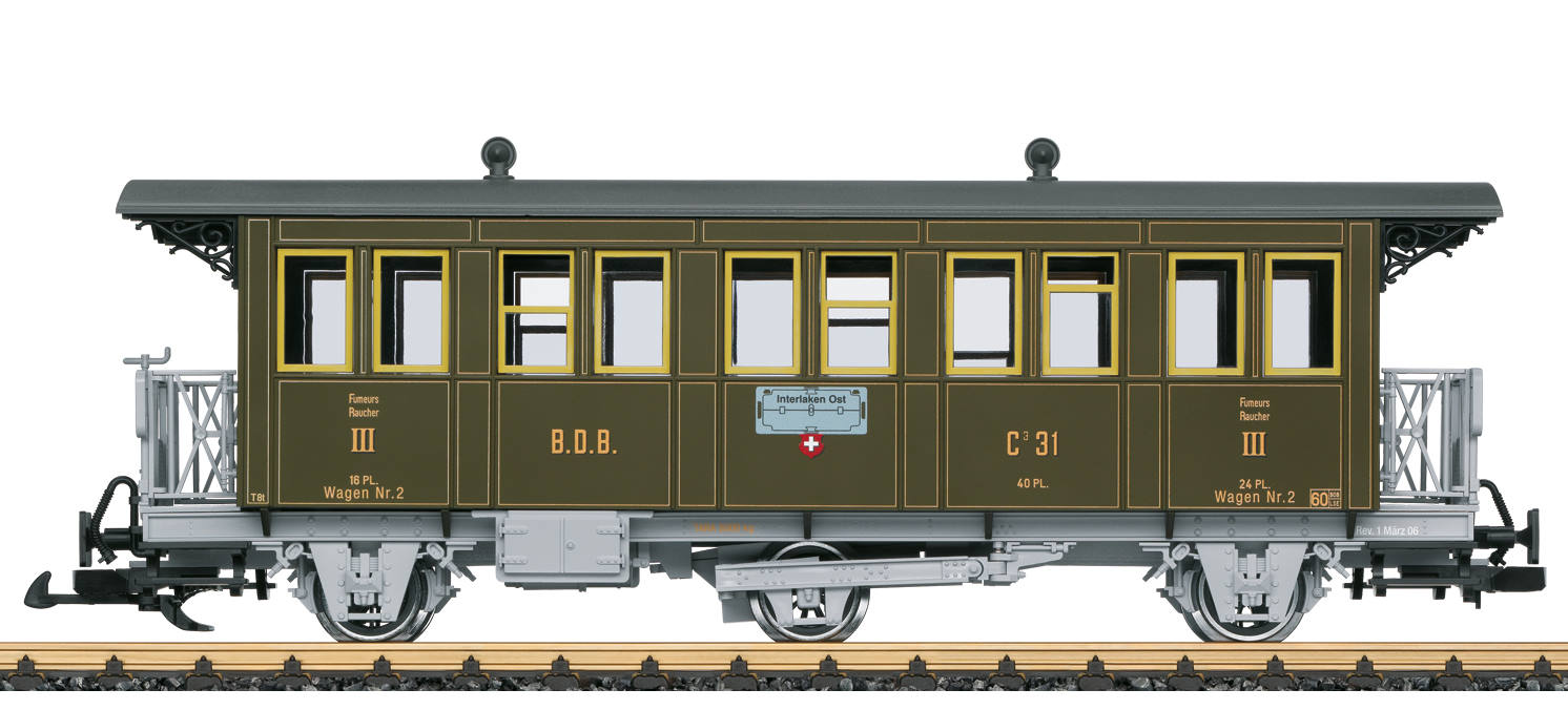 31332  BDB Personenwagen C 31 Modell eines Personenwagens 3. Klasse der Brnig Dampfbahn BDB. Originalgetreue Farbgebung und Beschriftung der Epoche VI. Komplett nachgebildete Inneneinrichtung. Tren an den Stirnseiten zum ffnen. Metall-Speichenradstze. Lnge ber Puffer 45 cm. 
