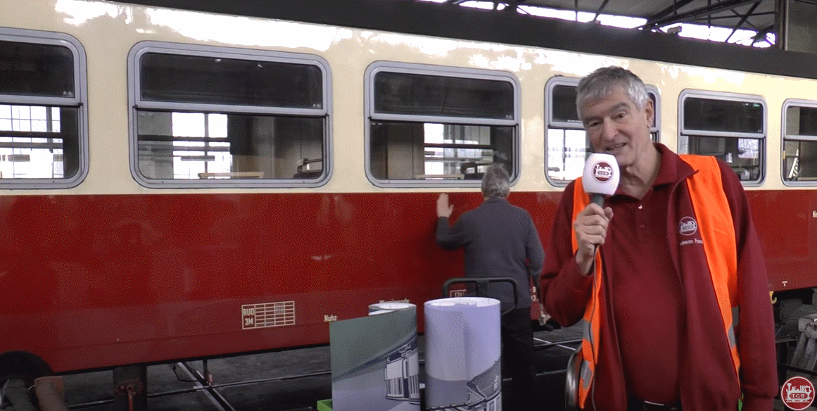Video zur Folierung des HSB Wagens fr das Jubilum 125 Jahre Harzquer- und Brockenbahn. Einfach auf das Bild klicken und zum Video ber die Folierung des HSB Wagens gelangen. Video von Andreas Franz! 