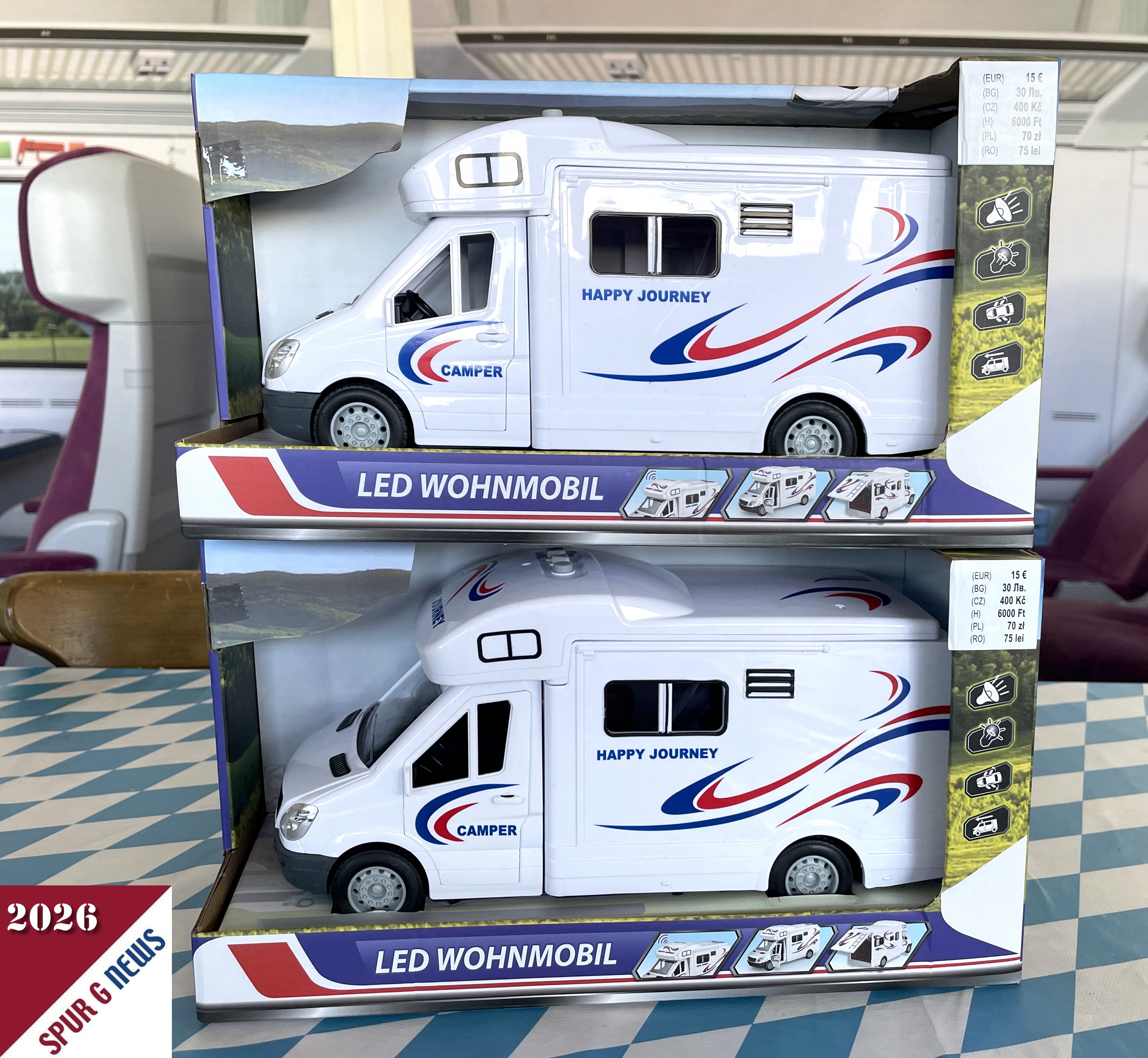 Schon einen Weg nach Italien gespart. Wohnmobil f�r die Gartenbahn bei TEDi in Bayreuth gekauft. Gleich 2 x mitgenommen. 1 x f�r den Garten und 1 x Ersatz f�r sp�ter, wenn die Sonnenstrahlen, der Regen usw. das gute St�ck unansehnlich gemacht hat. Wir berichten dann �ber die nat�rliche "Alterung". 