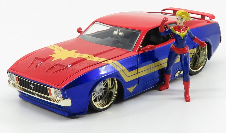 Ford Mustang Mach I - USA - aus dem Jahre 1973 mit Captain Marvel Figur - Film aus 2019