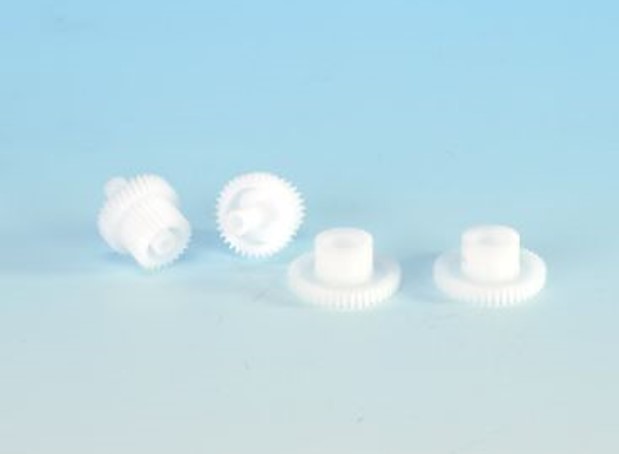 90002 Zahnradsatz f�r LGB Ge 4/4 II + III , Zahnradsatz f�r LGB Ge 4/4 II + III mit 4 Achszahnr�dern und 4 Zwischenzahnr�dern. Mit diesem Zahnradsatz wird die Untersetzung etwas vergr��ert. Dies bedeutet mehr Zugkraft, weniger Stromverbrauch und bessere Langsamfahreigenschaften. Es werden nur die Zahnr�der getauscht � keine Fr�sarbeiten n�tig