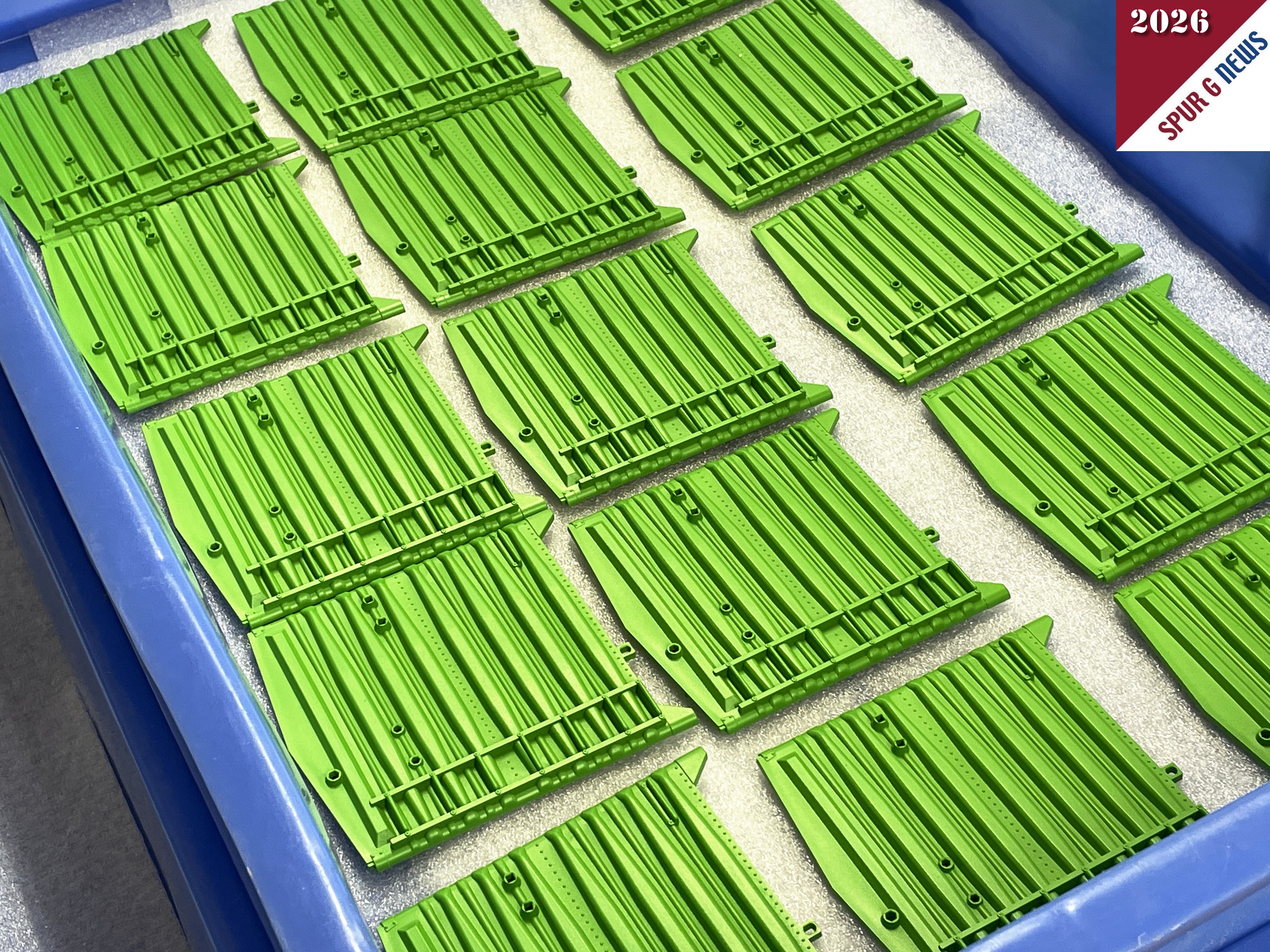 Stirnwände für den Jubiläumswagen zum TOFT 2026. Typisch die Farbe "Limette".