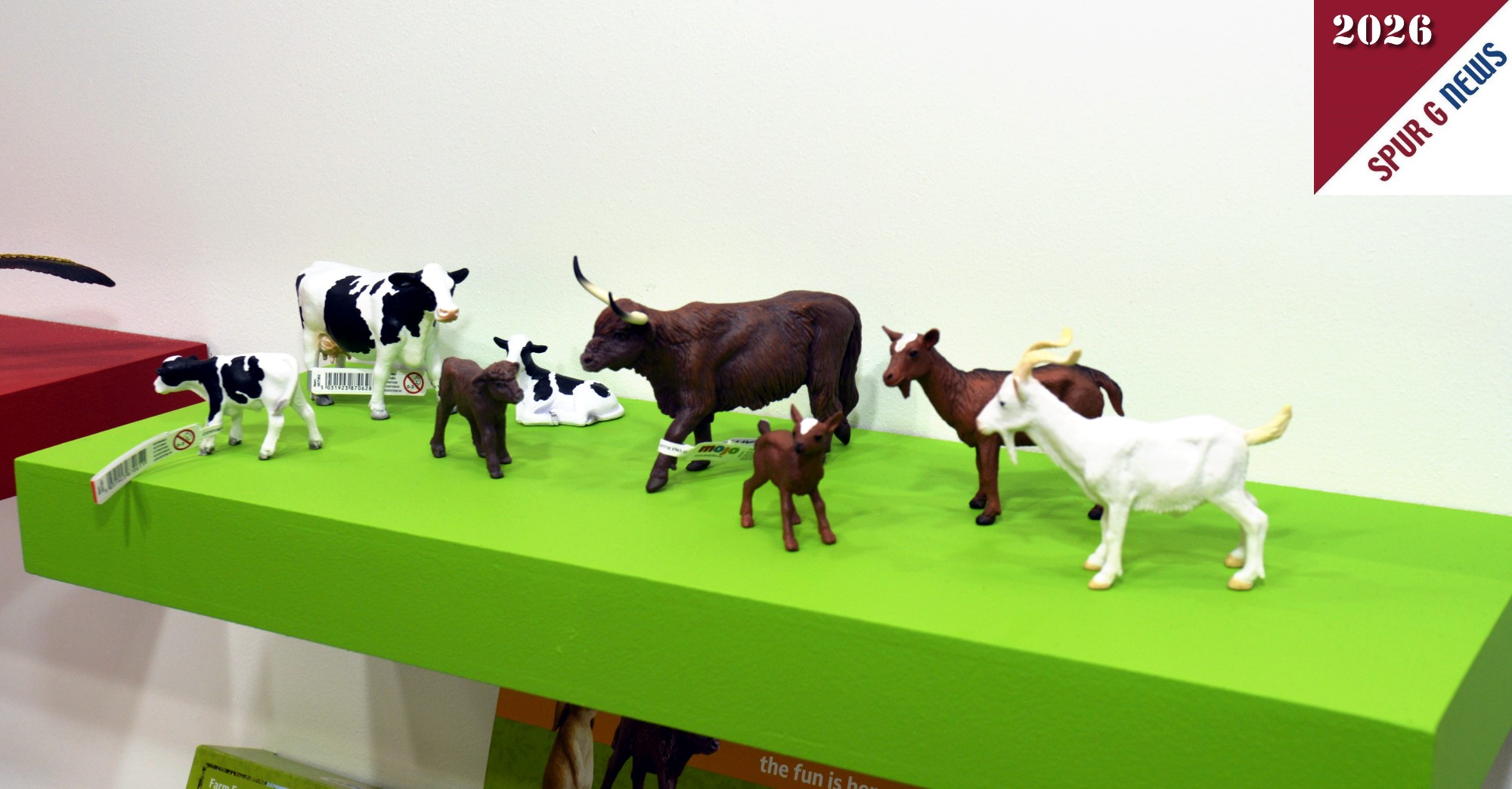 Neuheit 2026 bei mojo sind die Gei�en mit Ihrem Gei�lein und dem Bock, rechts im Bild. Leider ist die Gei�en doch etwas zu gro�, aber das Gei�lein passt noch dazu.